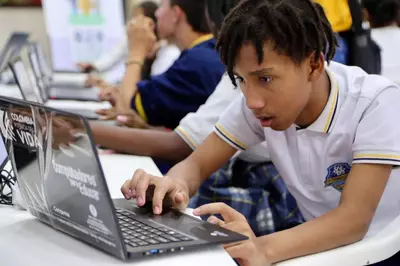 Computadores para Educar cierra el 2024 con resultados positivos en su misión de fortalecer la educación con tecnología