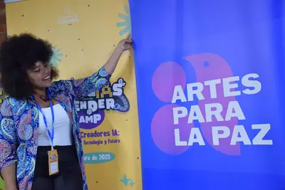 Formadores y docentes de Colombia fortalecen sus capacidades en Bootcamp de inteligencia artificial y herramientas digitales