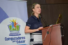 Juliana Chaves Fulbright.jpg