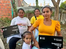 Entrega de equipos en Gamarra, Cesar