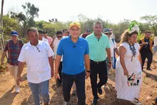 Entrega de equipos en San Juan del Cesar, La Guajira