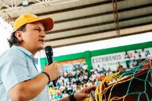 Entrega de Computadores en San Onofre