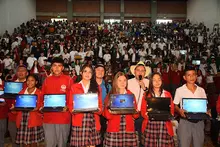 Entrega de computadores en Aguadas, Caldas