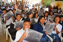 Entrega de computadores en Riosucio, Caldas