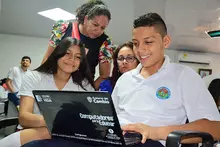 Entrega de Computadores en Acacias, Meta