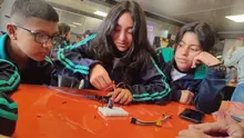 Estudiantes de la Institución Educativa, IED Chuniza de Bogotá