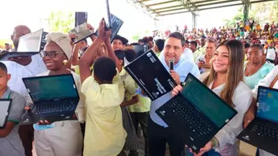 Mintic entregó computadores para tres instituciones educativas de Marialabaja