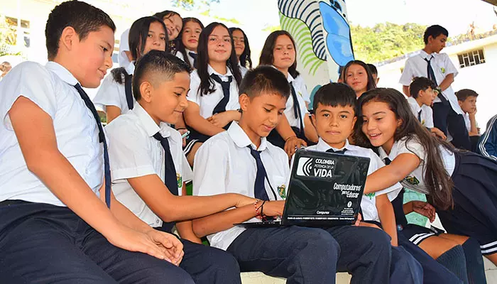 Computadores para Educar llegó a más regiones en el 2023