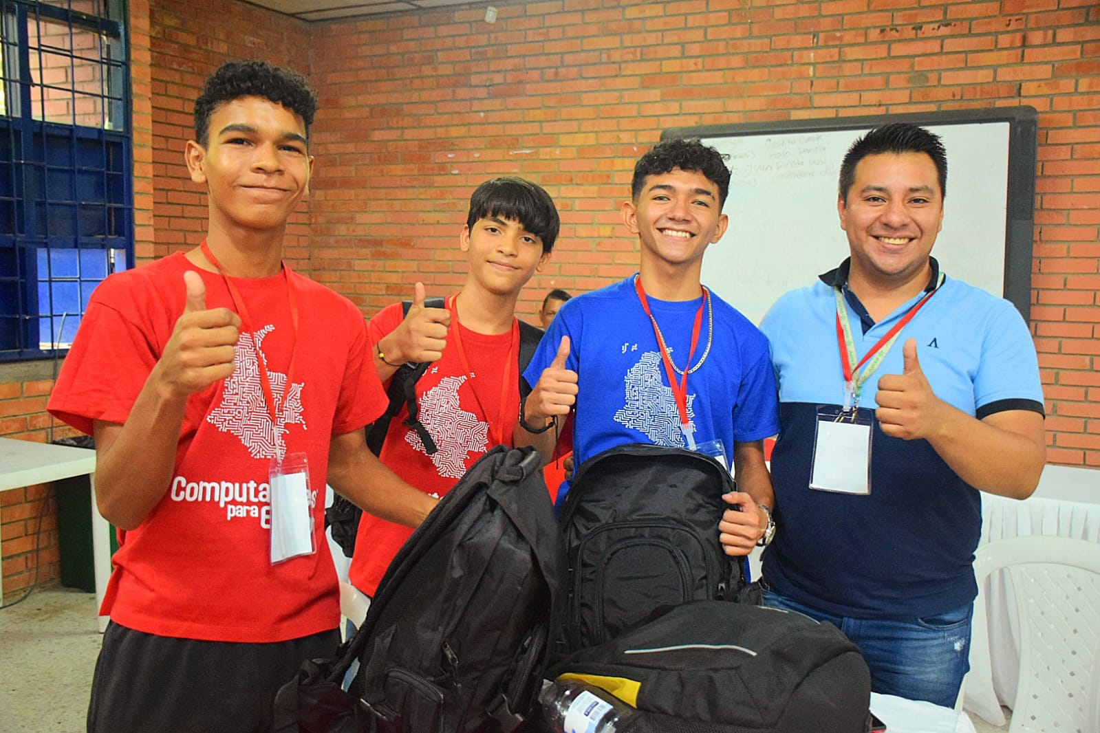 Hackathon 8 en Valledupar Hackathon 8 en Valledupar